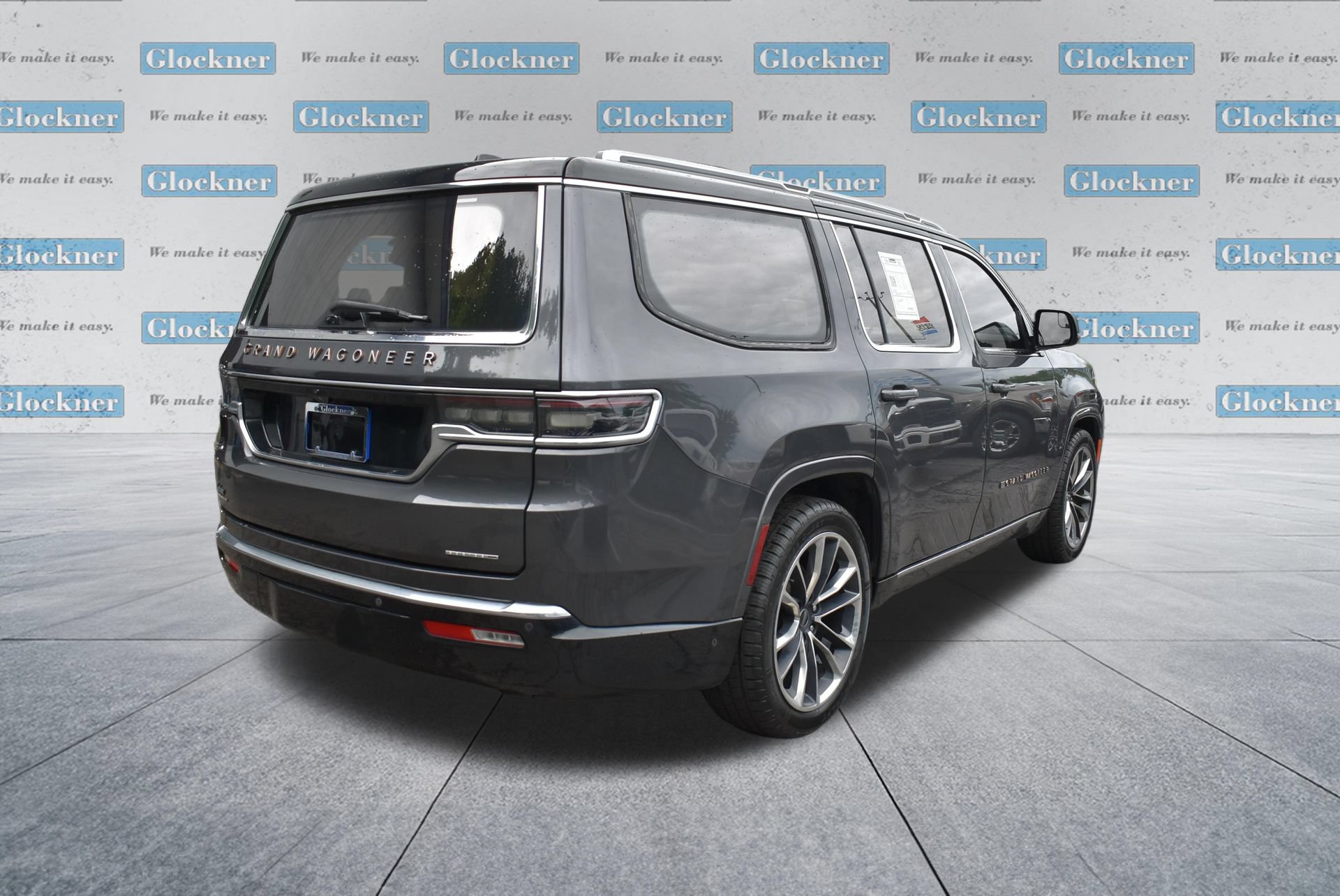 Used 2022 Jeep Grand Wagoneer Series III AWD/4WD image 6