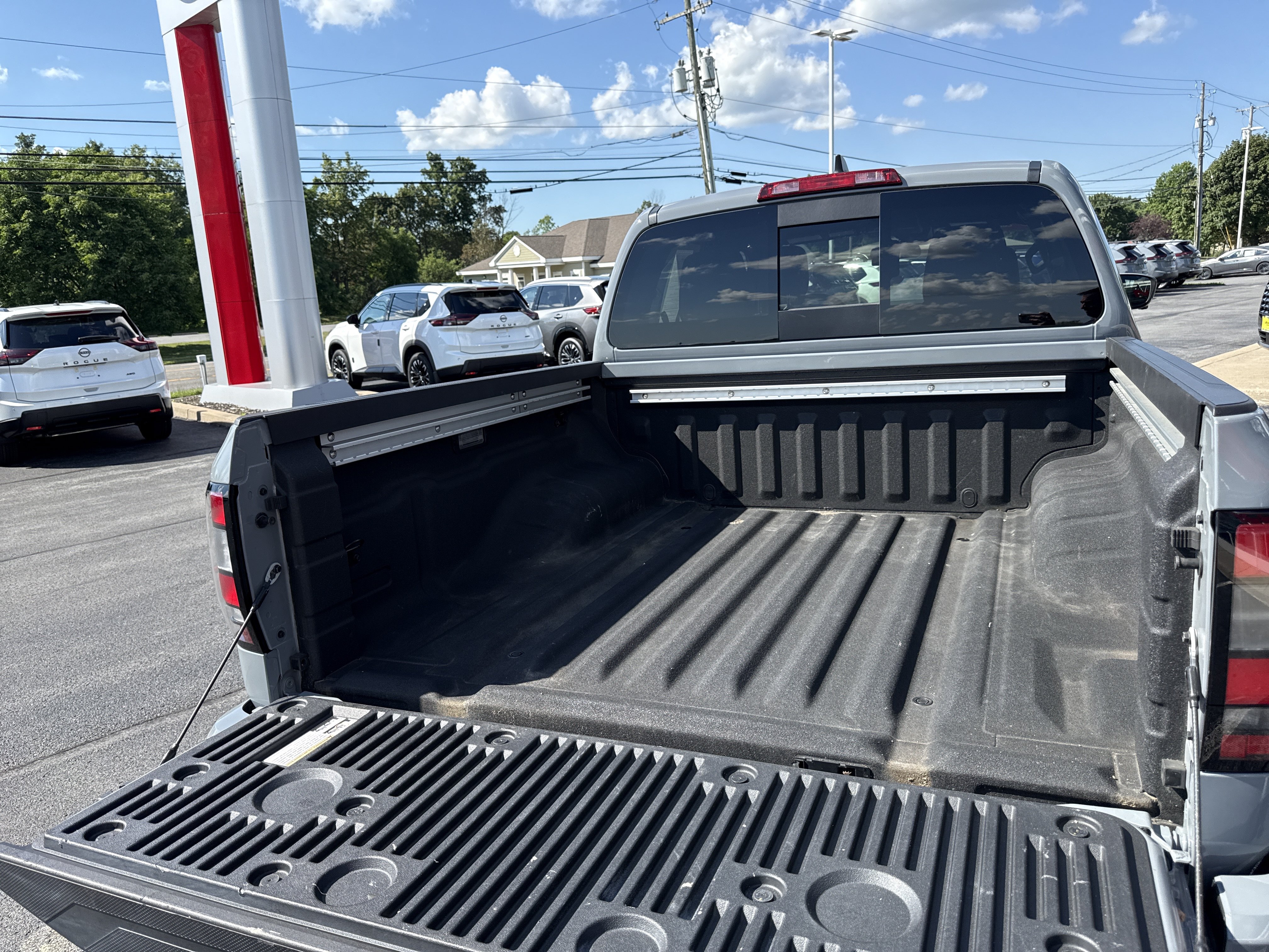 Certified 2024 Nissan Frontier PRO-4X w/ Pro Convenience Package AWD/4WD image 17