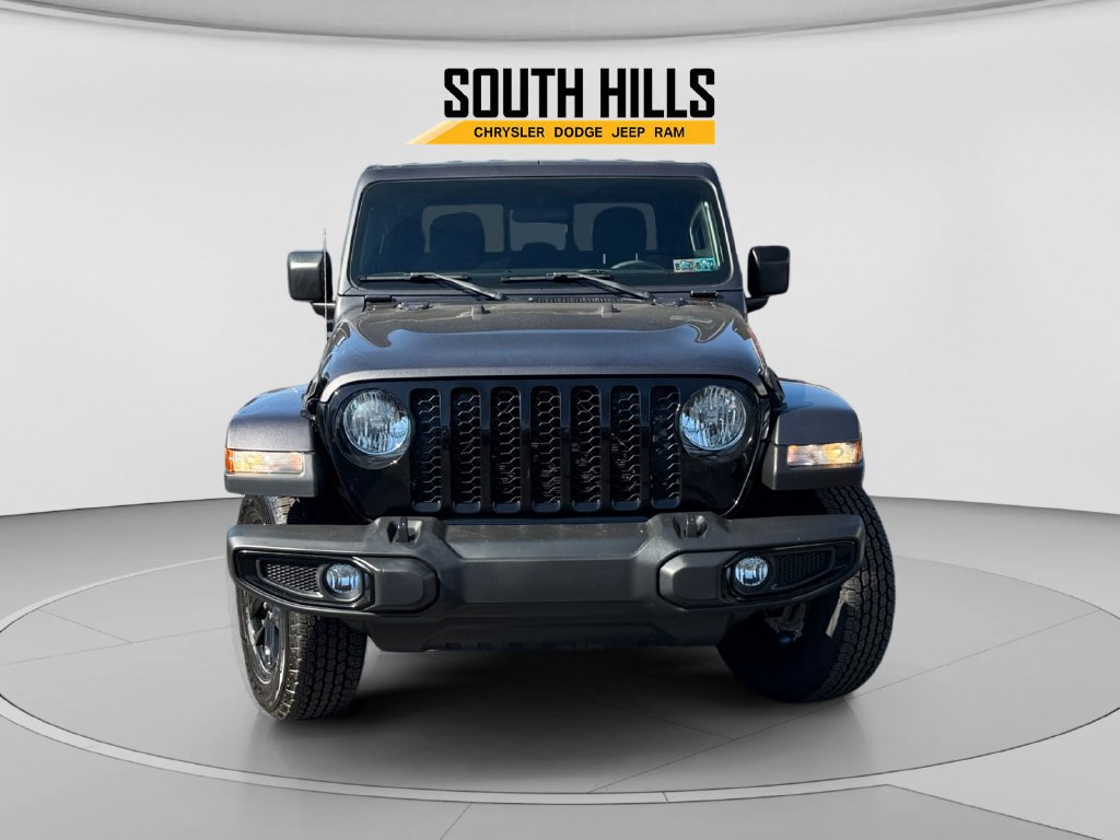 Used 2022 Jeep Gladiator Sport AWD/4WD image 8