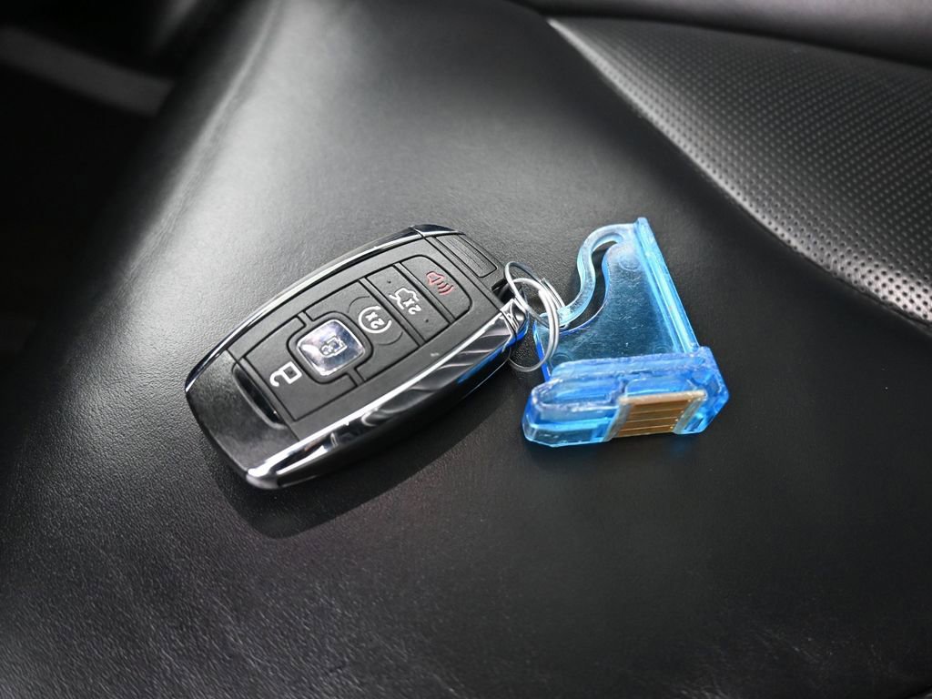 Used 2019 Lincoln Nautilus Select AWD/4WD image 58