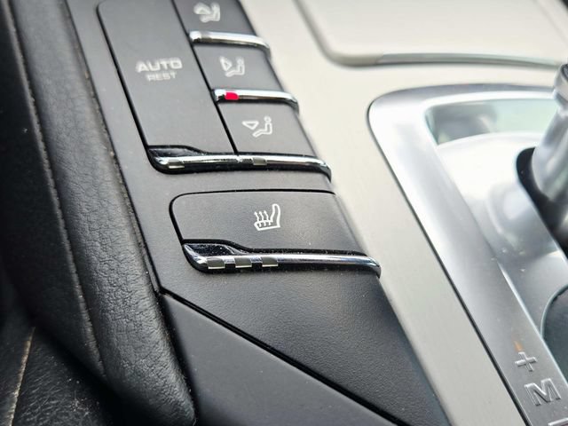 Used 2014 Porsche Cayenne GTS AWD/4WD image 17