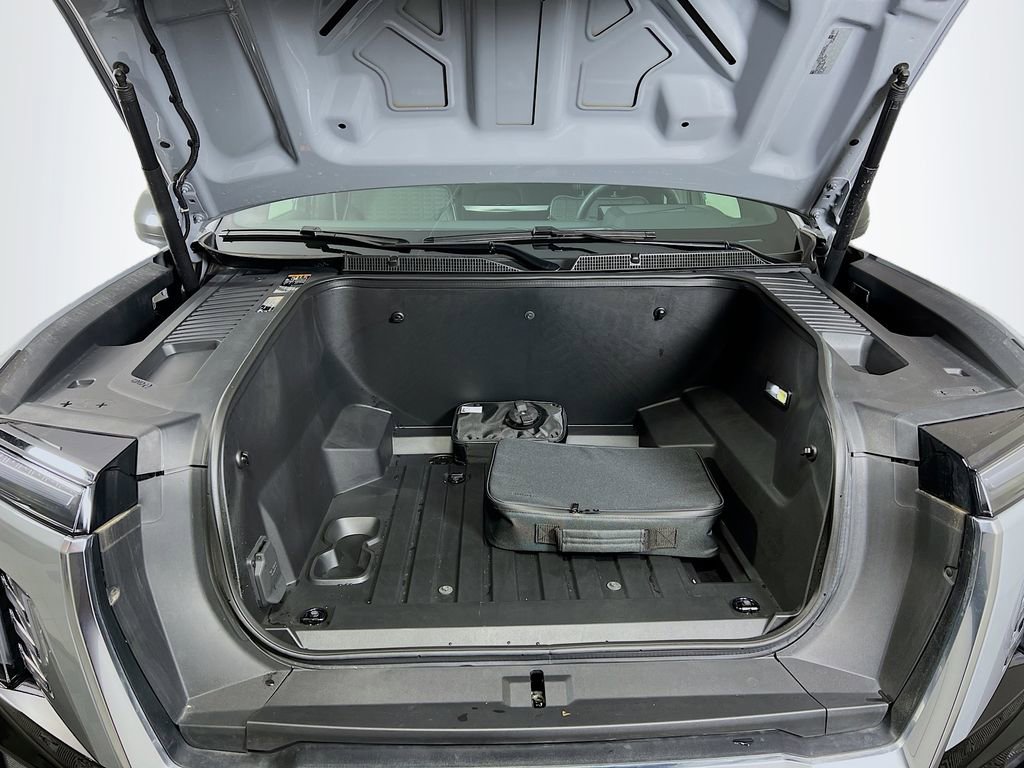 Certified 2025 GMC Sierra EV Denali image 29