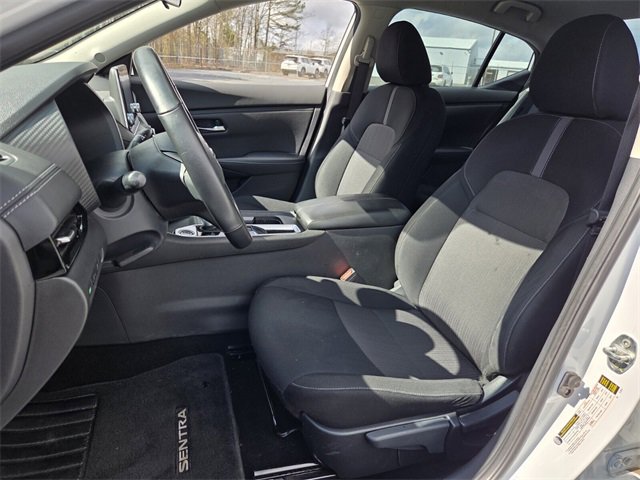 Certified 2022 Nissan Sentra SV w/ Trunk Package image 5