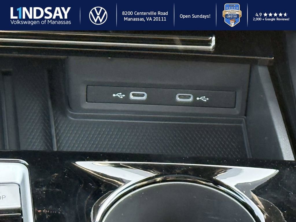 New 2026 Volkswagen Atlas Cross Sport SEL Premium R-Line image 14