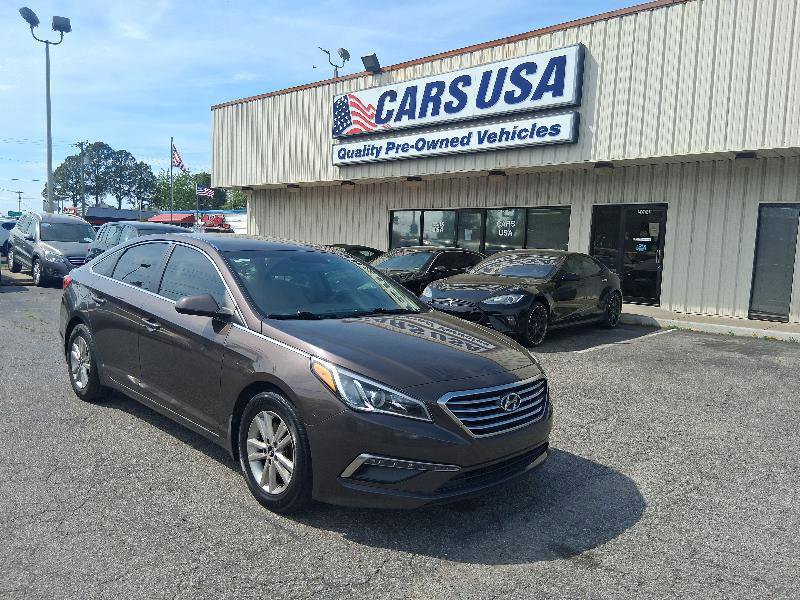 Used 2015 Hyundai Sonata SE w/ Option Group 09