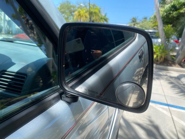 Used 2002 Nissan Frontier XE image 98