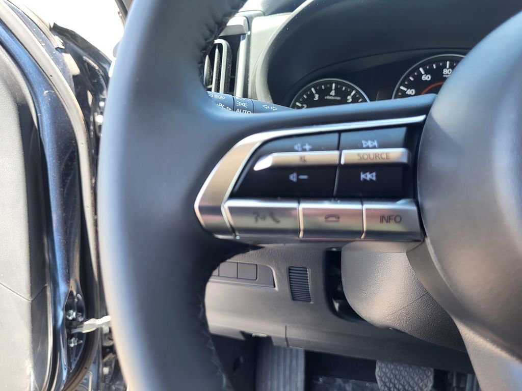Used 2025 MAZDA CX-50 AWD 2.5 S w/ Cargo Package image 10