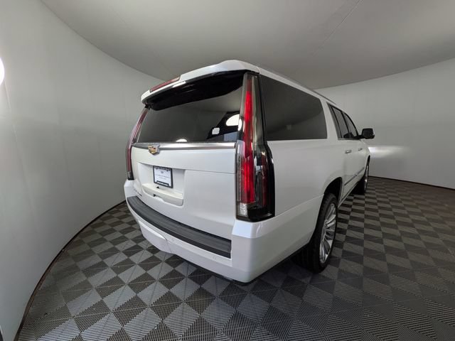 Used 2016 Cadillac Escalade ESV Platinum AWD/4WD image 4