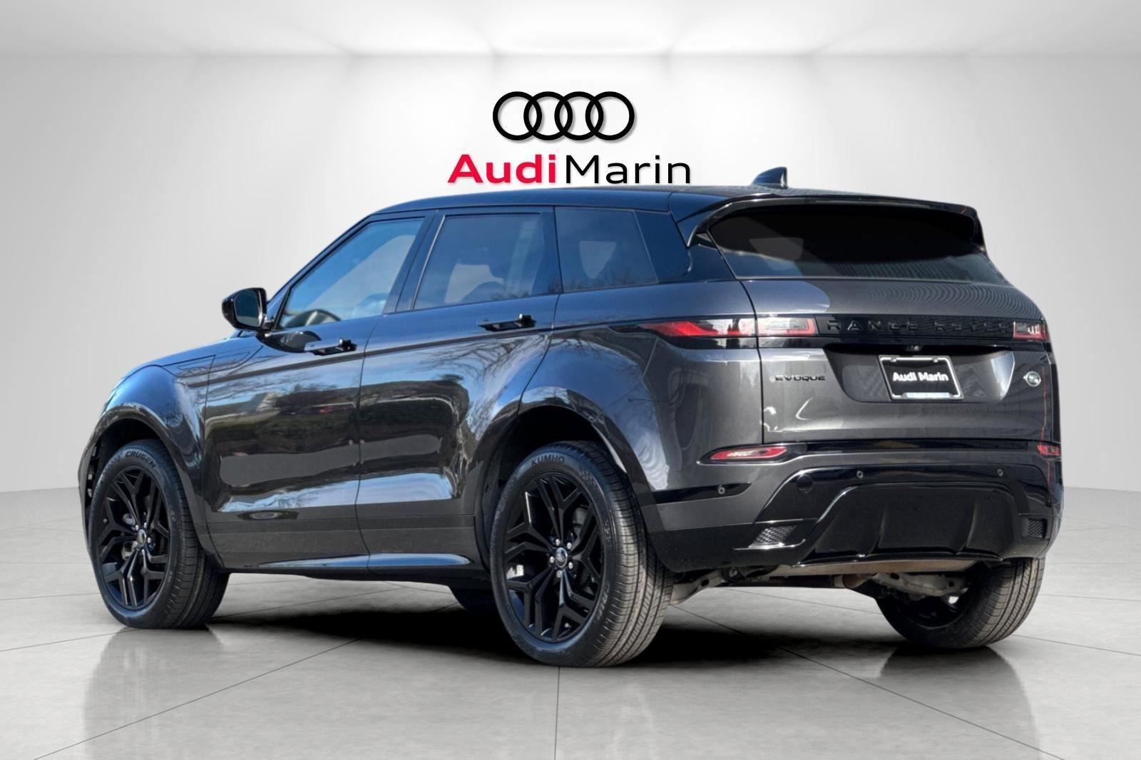 Used 2023 Land Rover Range Rover Evoque R-Dynamic SE image 3