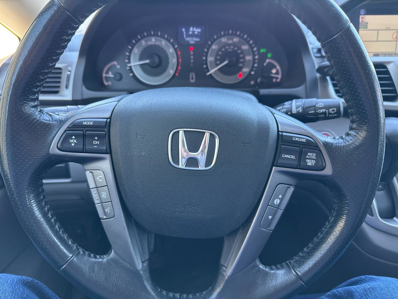 Used 2015 Honda Odyssey Touring Elite image 21
