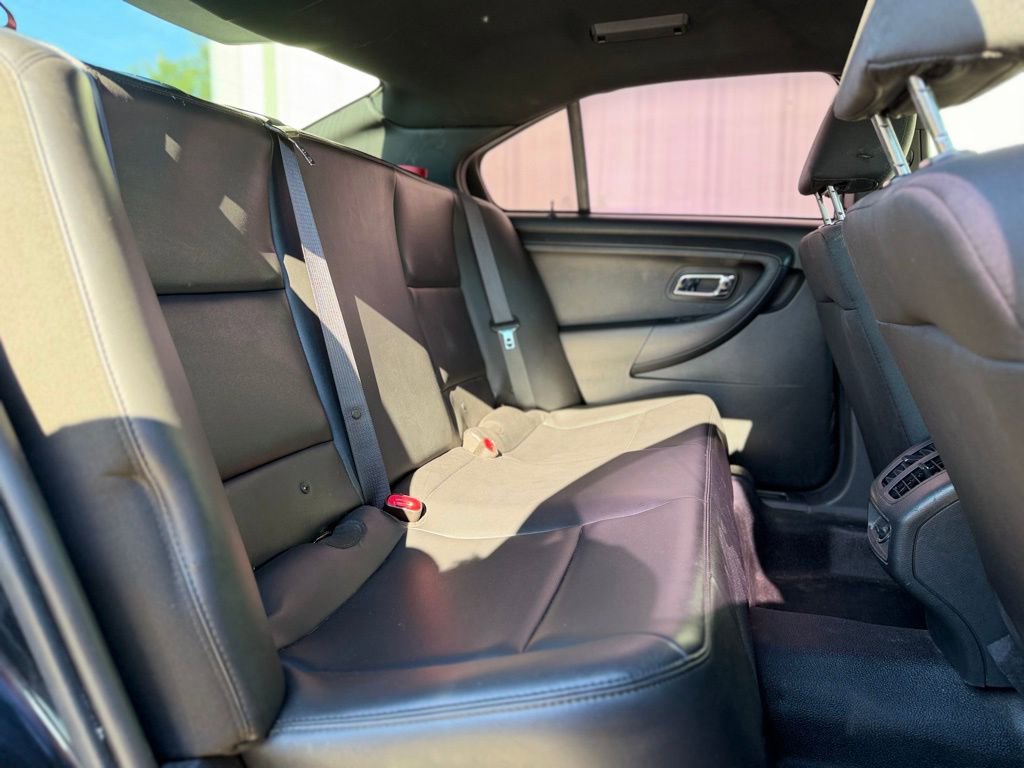 Used 2015 Ford Taurus Police Interceptor AWD image 25