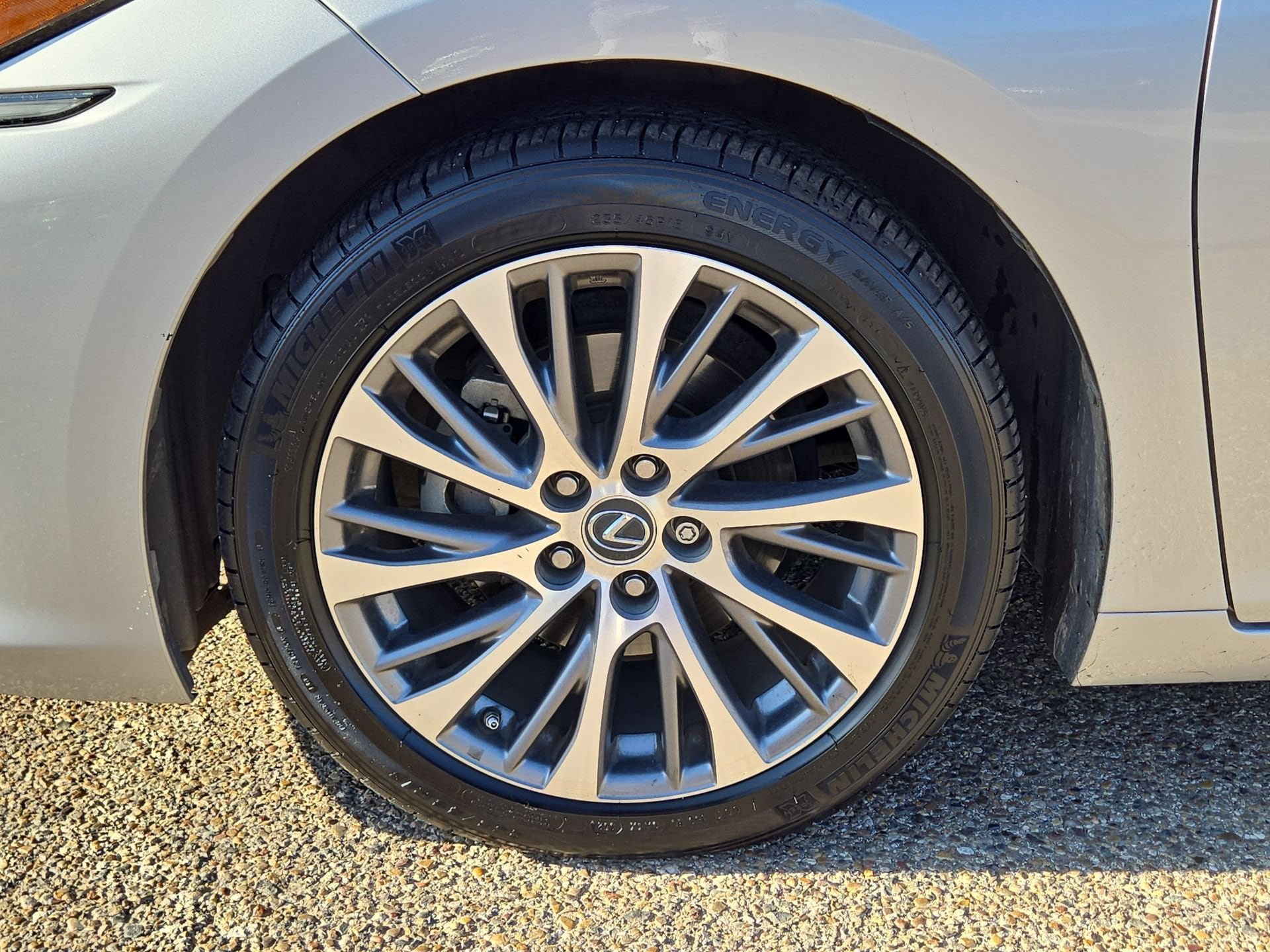 Used 2019 Lexus ES 350 w/ Premium Package FWD image 11