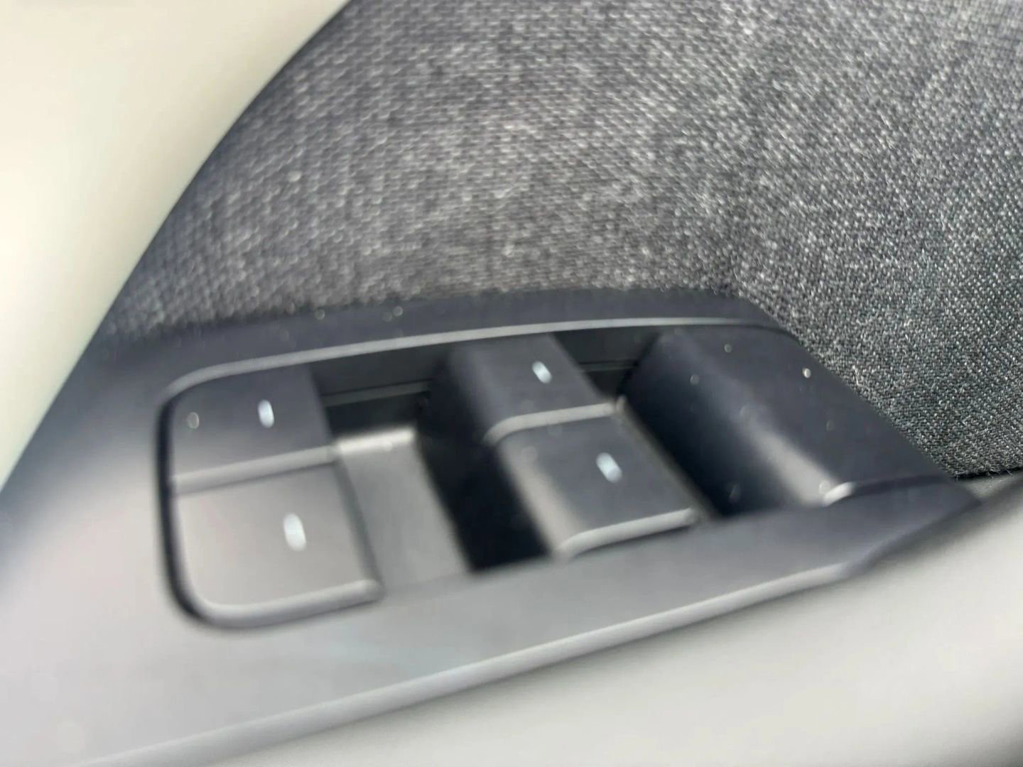 Used 2021 Tesla Model X Long Range image 35