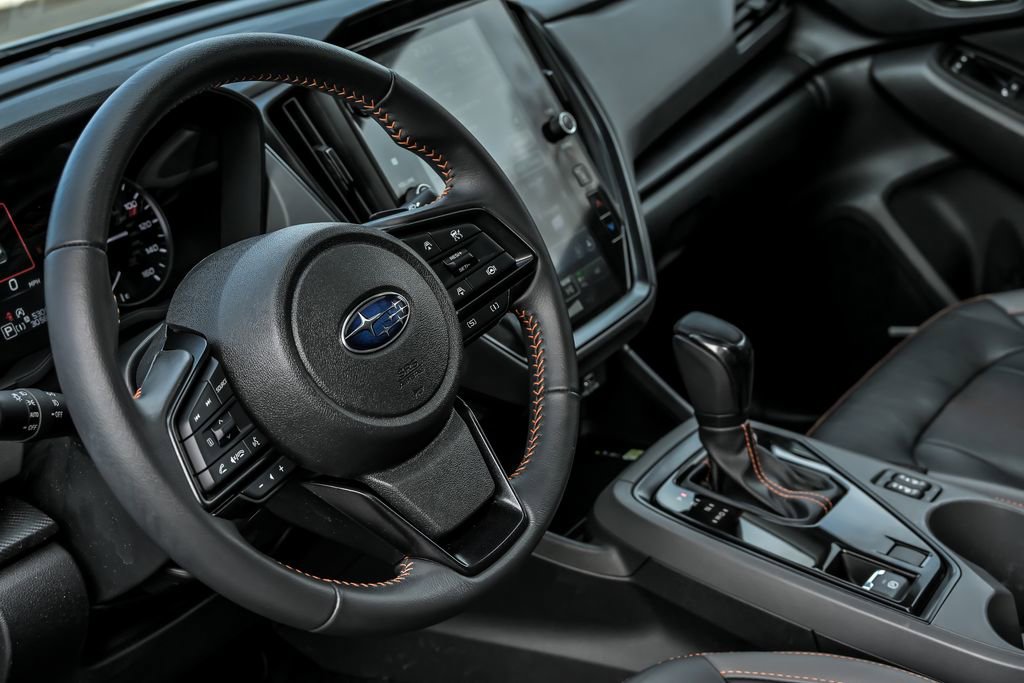 Used 2024 Subaru Crosstrek 2.5i Limited w/ Crosstrek Mirror Package AWD/4WD image 18