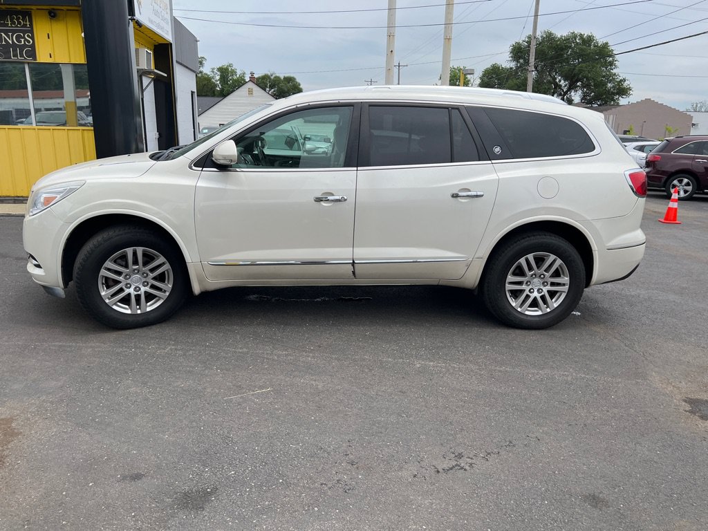 Used 2015 Buick Enclave Convenience FWD image 11