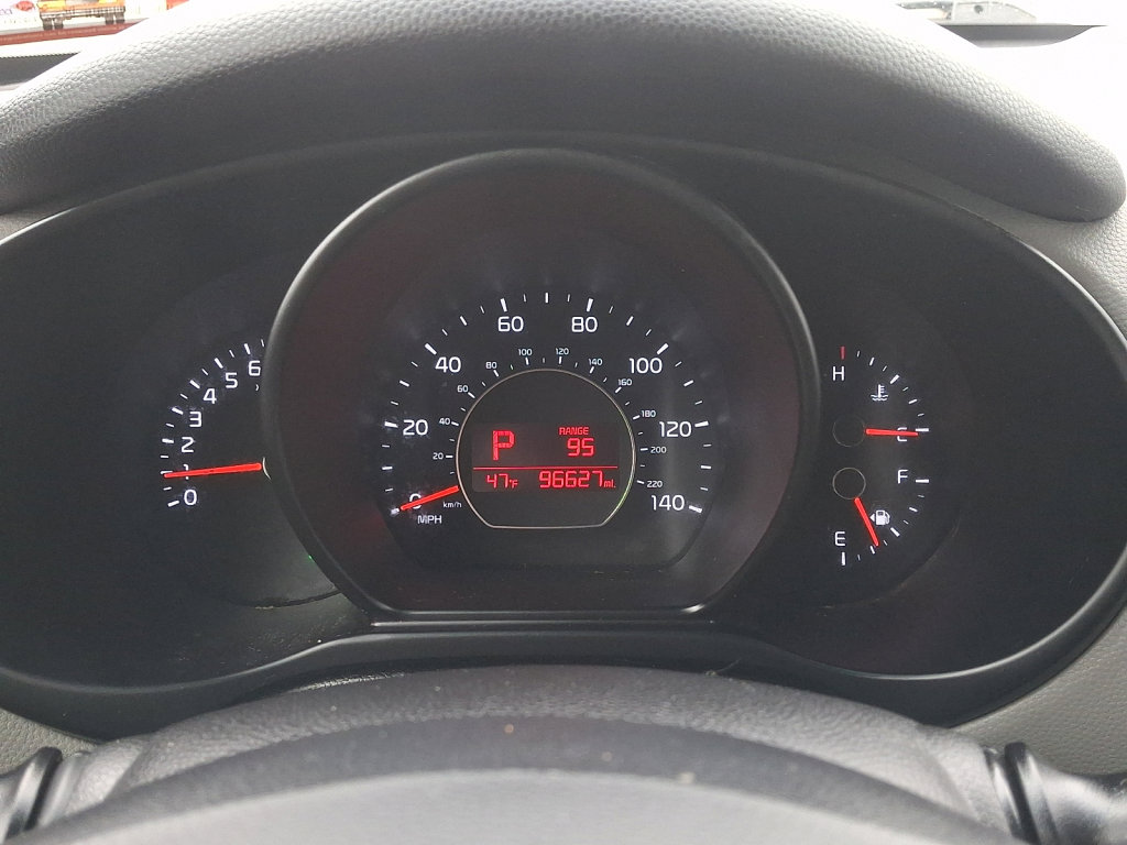 Used 2015 Kia Soul image 26