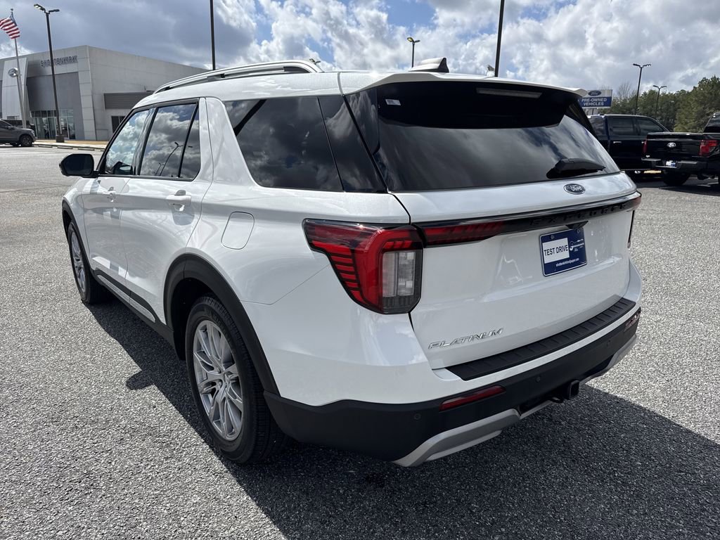 Used 2025 Ford Explorer Platinum image 5