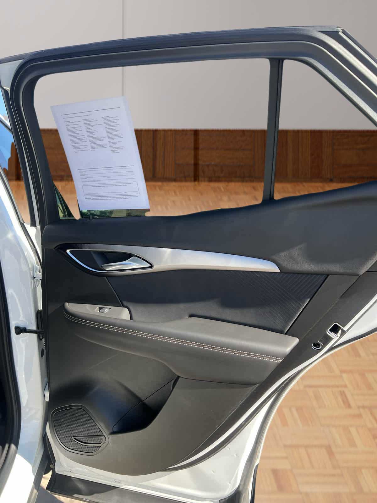 Used 2025 Buick Envision Sport Touring image 8