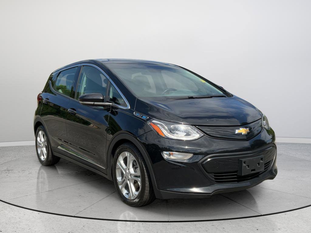 Used 2020 Chevrolet Bolt LT FWD image 1