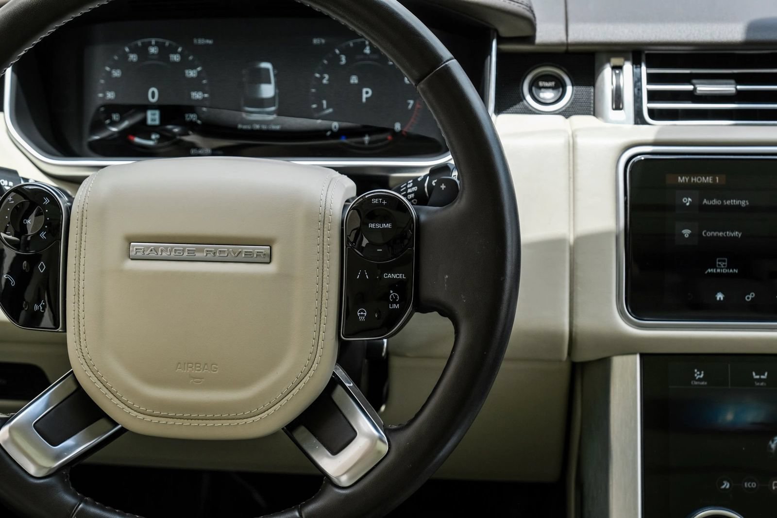 Used 2019 Land Rover Range Rover Supercharged AWD/4WD image 22