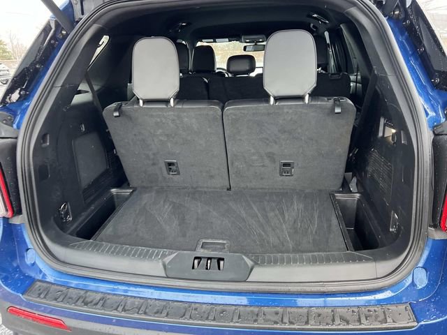 Certified 2023 Ford Explorer ST w/ Equipment Group 401A image 12