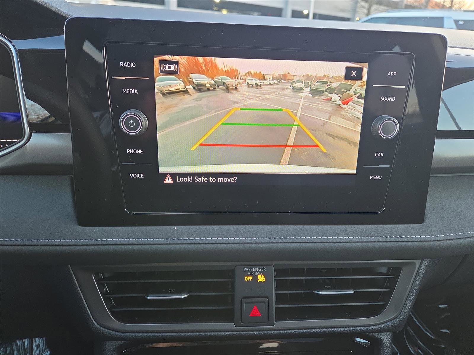 New 2026 Volkswagen Taos SE AWD/4WD image 20