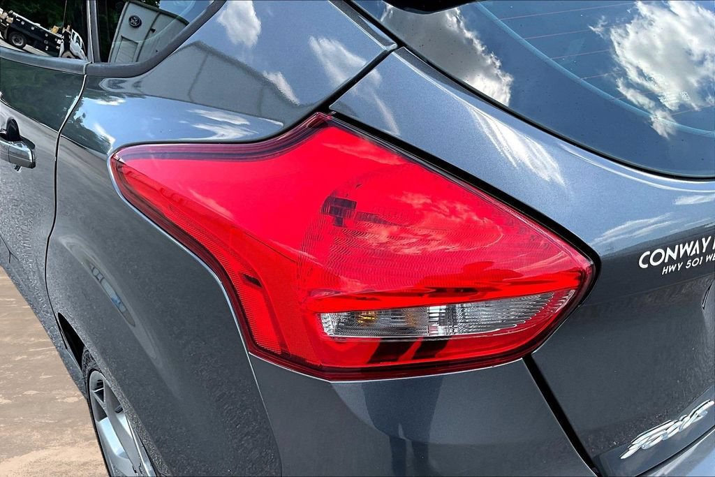 Used 2017 Ford Focus ST FWD image 24