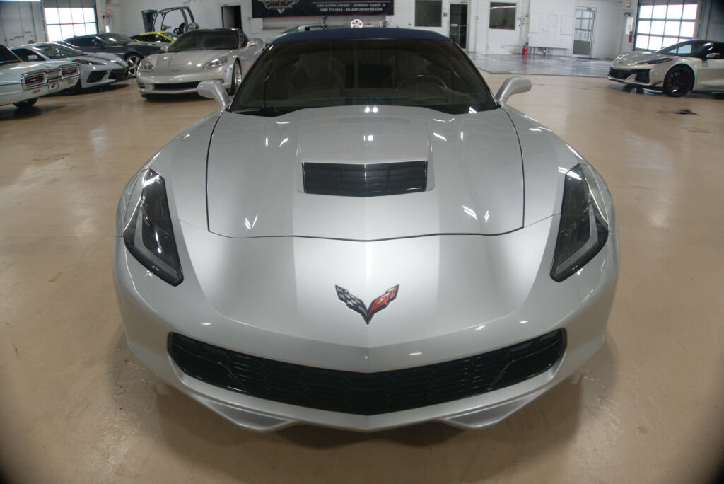 Used 2014 Chevrolet Corvette Stingray Convertible w/ 2LT Preferred Equipment Group RWD image 8