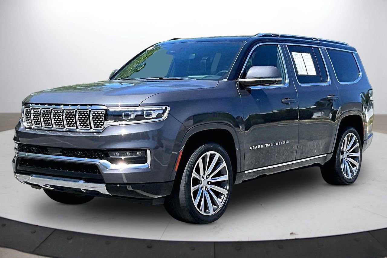 Used 2022 Jeep Grand Wagoneer Series II AWD/4WD image 4