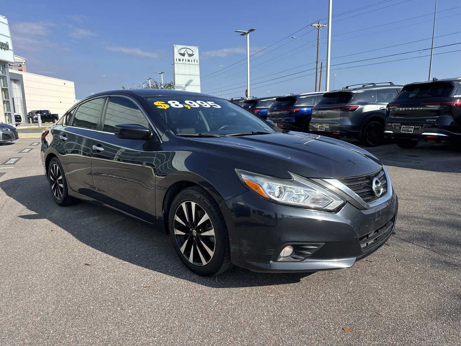 Used 2018 Nissan Altima 2.5 SV image 3