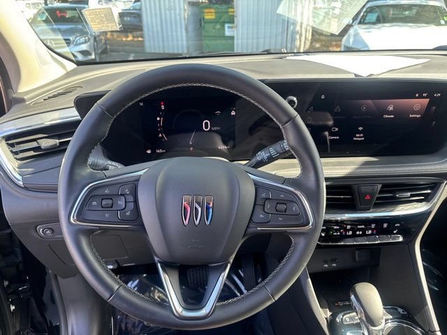 Used 2025 Buick Encore GX Avenir w/ Avenir Technology Package AWD/4WD image 19