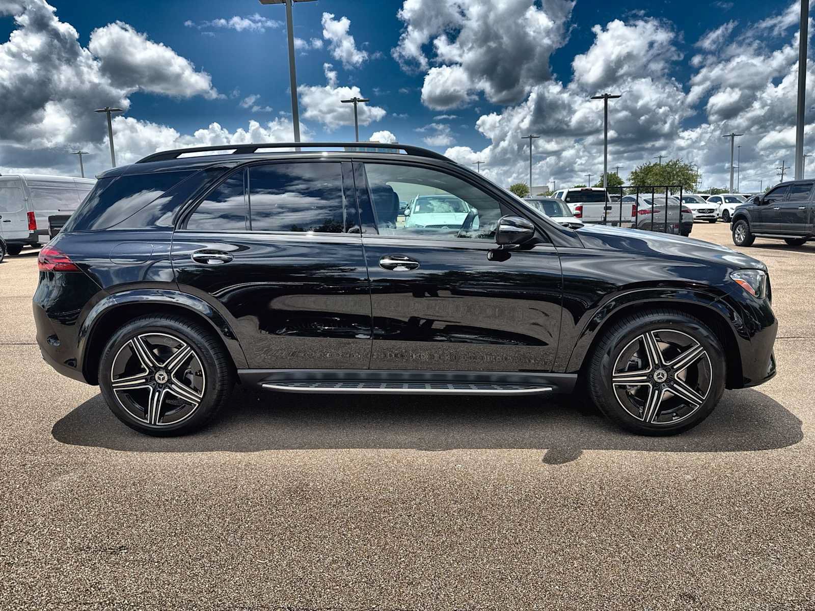New 2026 Mercedes-Benz GLE 350 4MATIC image 10