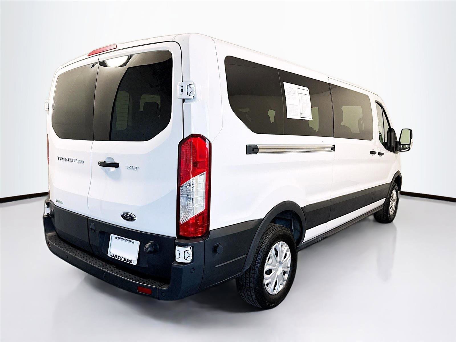 Used 2024 Ford Transit 350 XLT image 35