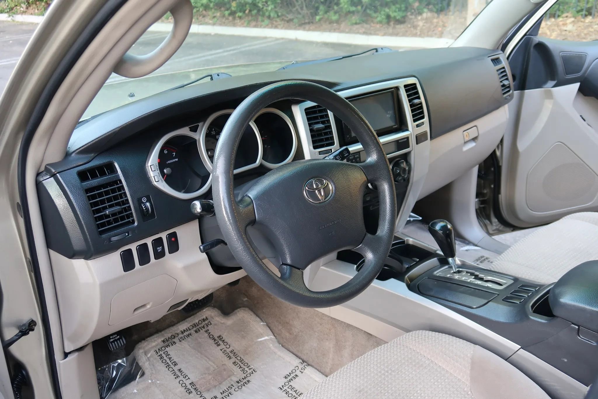 Used 2004 Toyota 4Runner Sport image 11