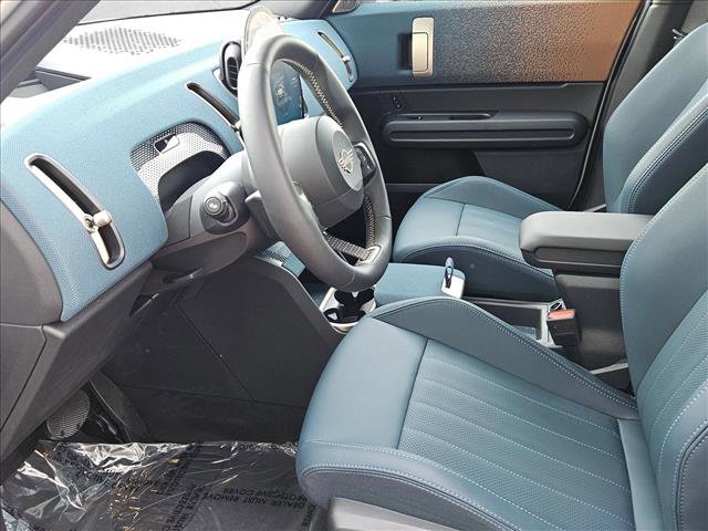 Used 2025 MINI Cooper Countryman S w/ Comfort Package Max image 15
