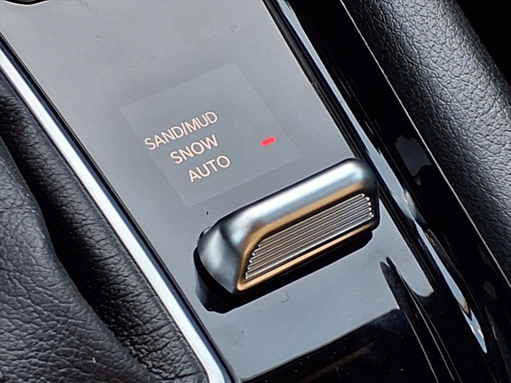 New 2026 Jeep Compass Altitude image 17