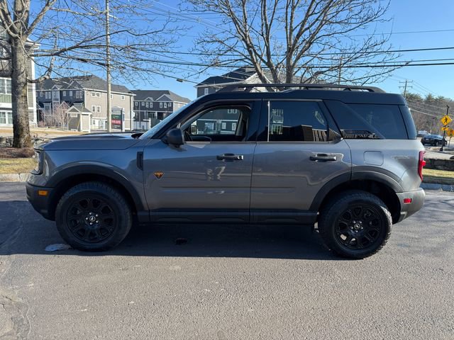 Used 2025 Ford Bronco Sport Badlands image 2