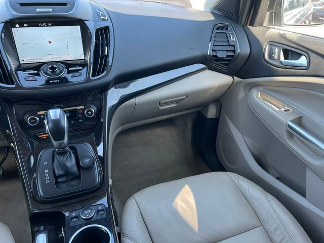 Used 2016 Ford Escape Titanium image 28