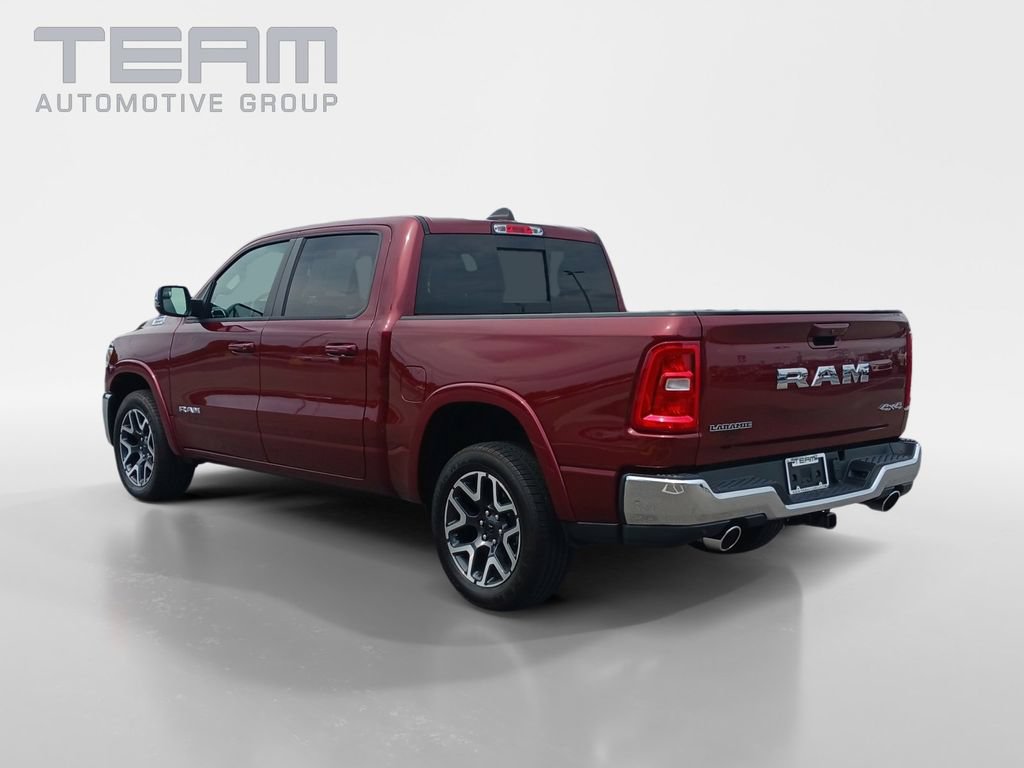 Used 2025 RAM 1500 Laramie AWD/4WD image 5