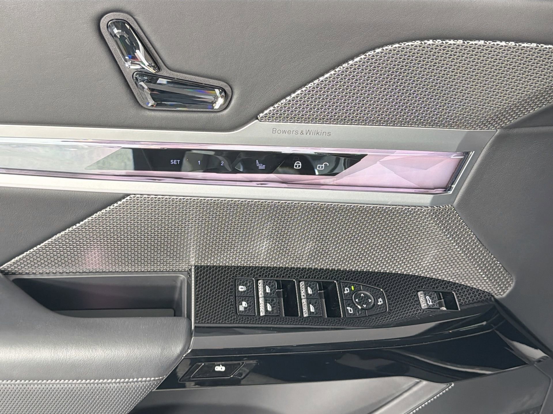 Certified 2023 BMW i7 xDrive60 image 18