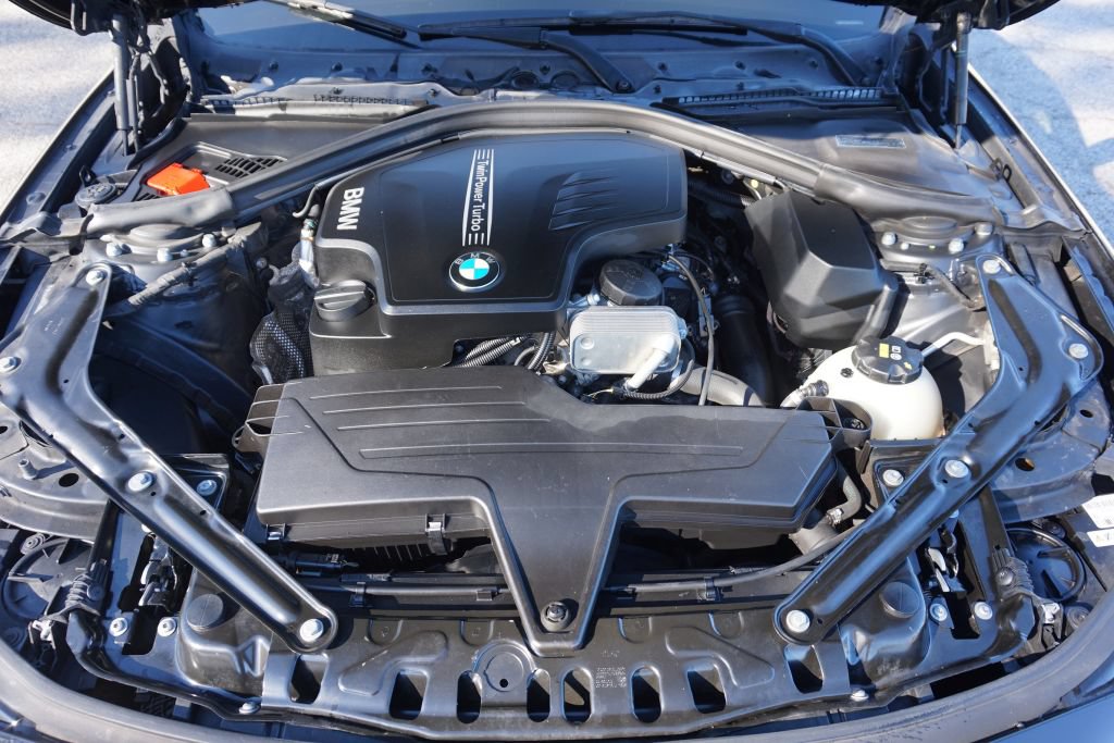 Used 2016 BMW 428i Convertible RWD image 16