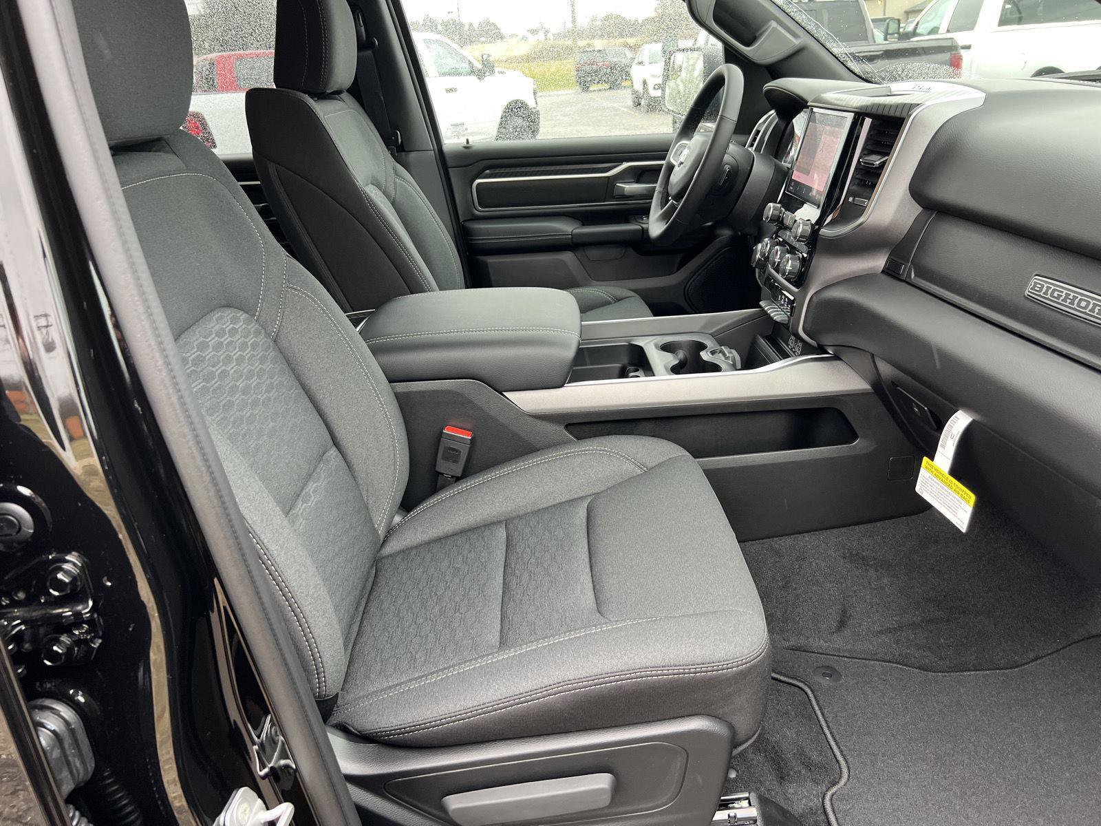 New 2026 RAM 1500 Big Horn w/ Night Edition image 37