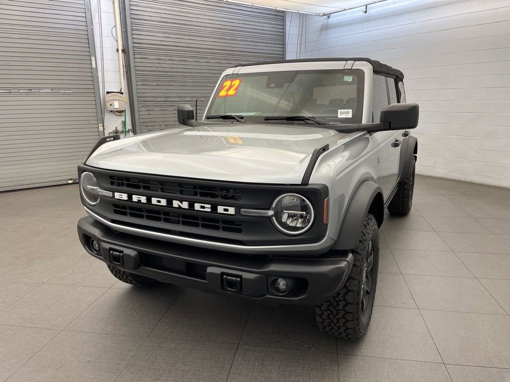 Used 2022 Ford Bronco Black Diamond AWD/4WD image 3