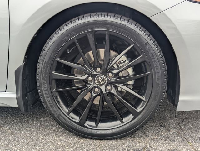 Used 2022 Toyota Camry XSE image 10