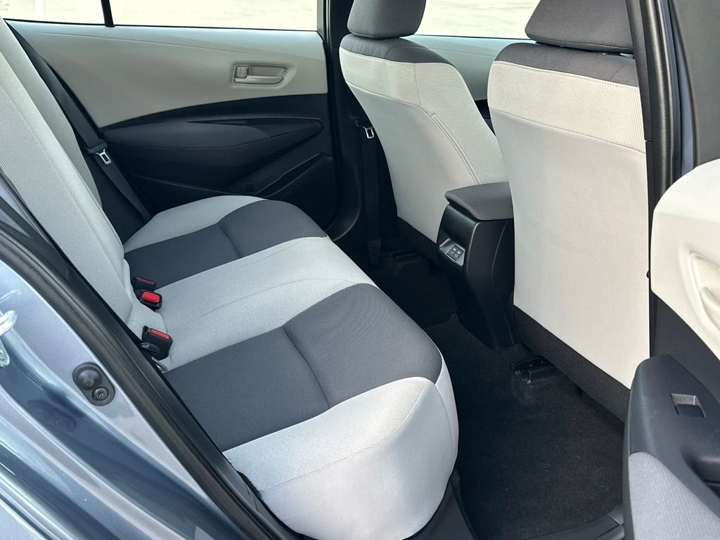 Used 2023 Toyota Corolla LE FWD image 12
