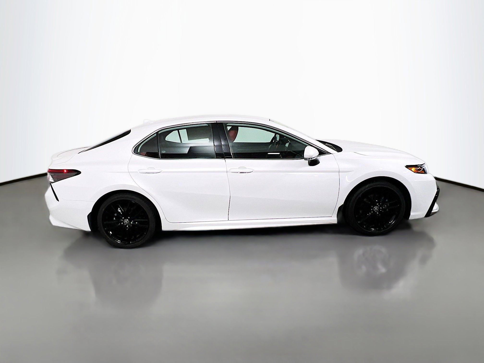 Used 2024 Toyota Camry XSE w/ Cold Weather Package image 3