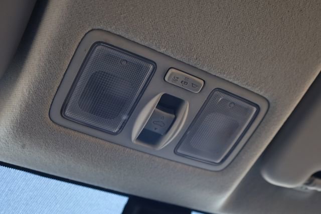 Used 2023 Hyundai Venue SEL image 22