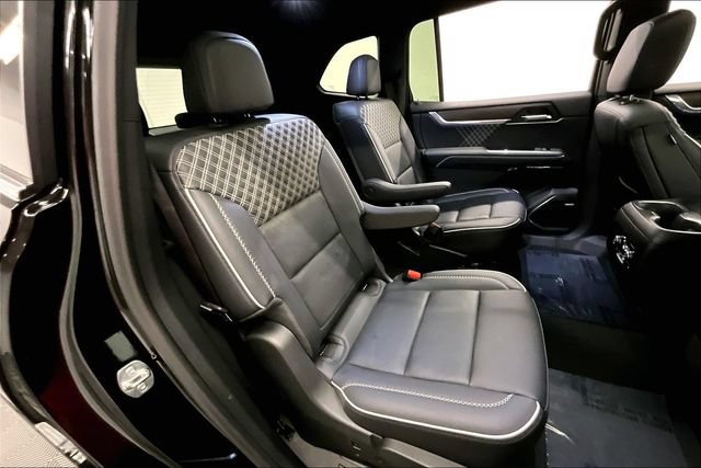 Used 2024 GMC Acadia Denali AWD/4WD image 26