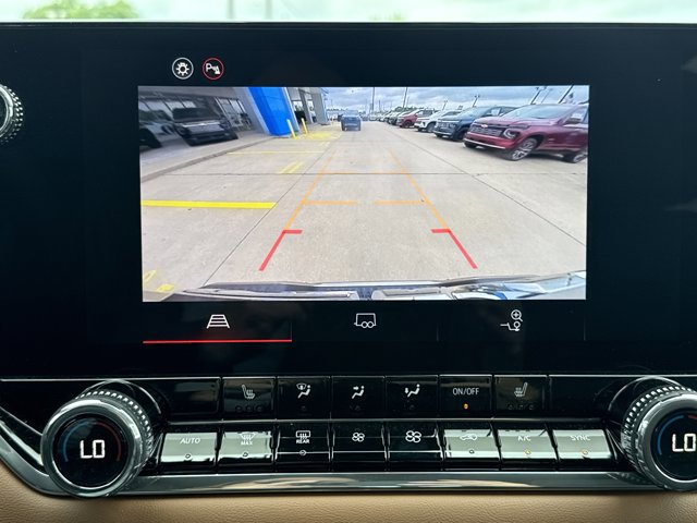 New 2026 GMC Canyon AT4 w/ Nightfall Essentials Package AWD/4WD image 9