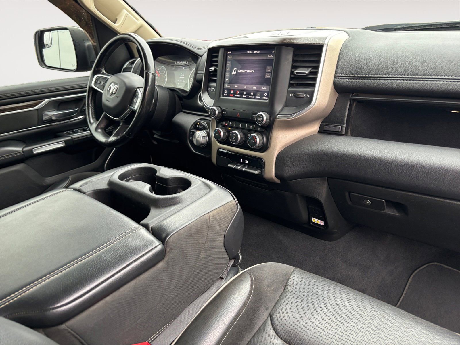 Used 2019 RAM 1500 Laramie image 10